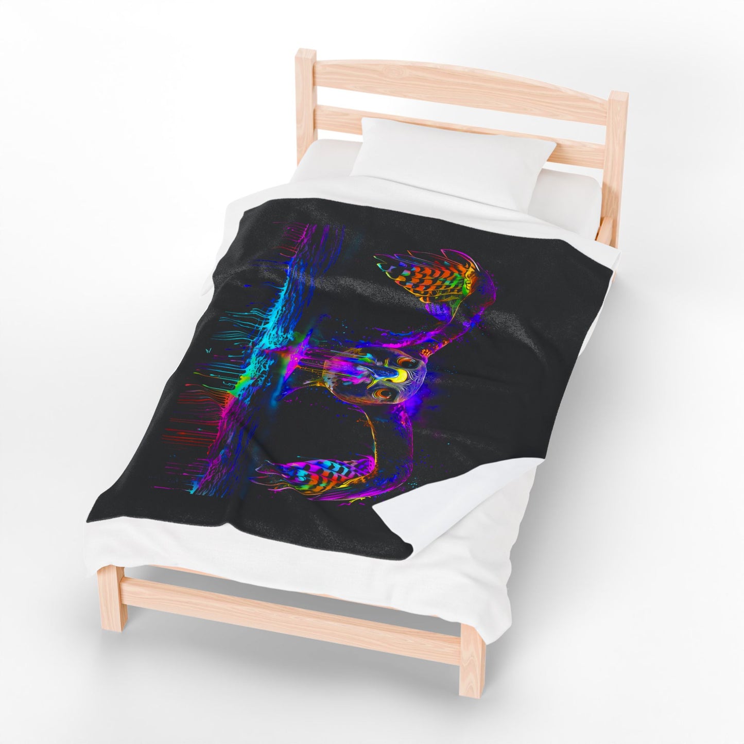 Trippy Drippy Hawk Plush Blanket